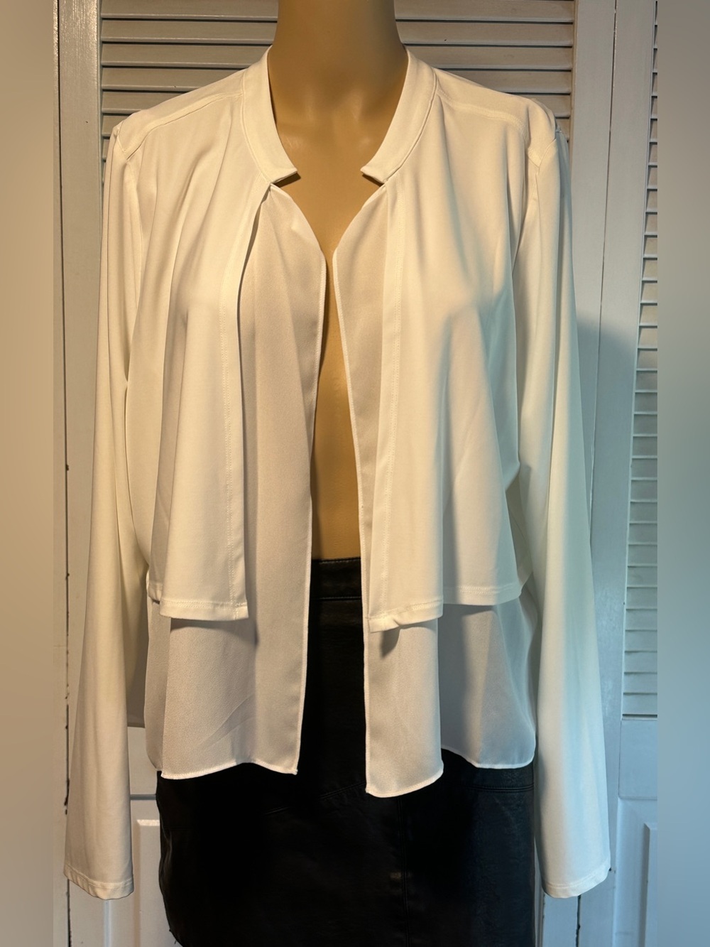 Tribal Waterfall Layered Open Front White Satin Blouse L